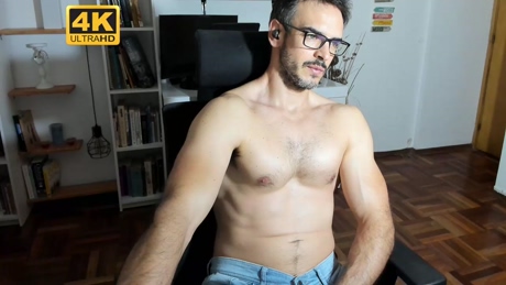 hot_martin25  14-02-2022